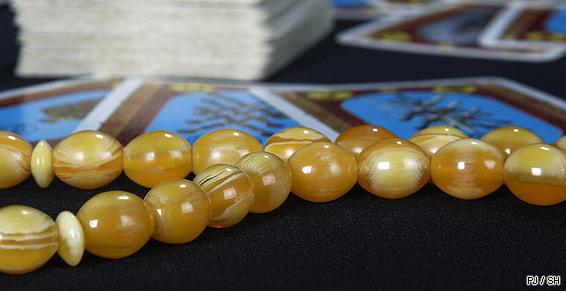 Loisirs_voyance_cartomancie_horoscope_art_divinatoire_SH_130201