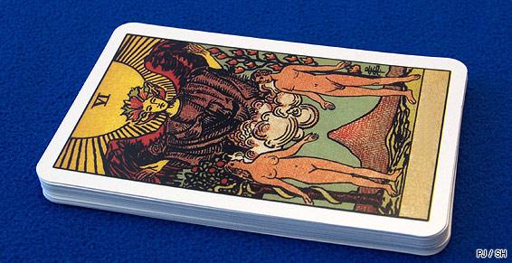 Loisirs_voyance_cartomancie_tarologie_art_divinatoire_SH_130201