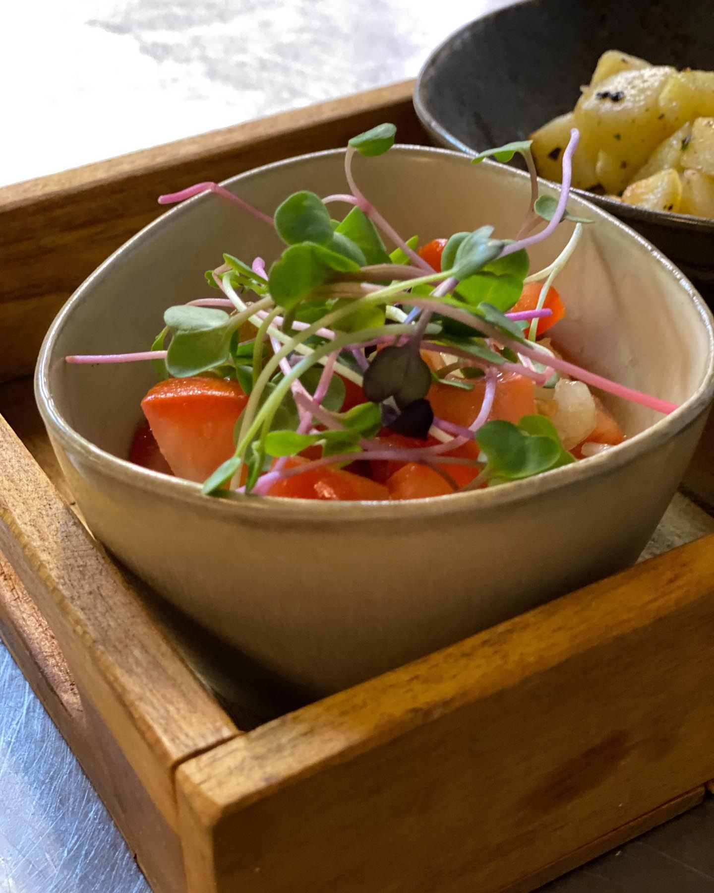 Tomatensalat | Kresse & Microgreens