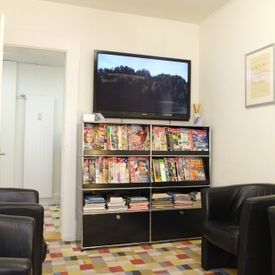 Wartezimmer - Augenarztpraxis am Stampfenbachplatz - Zürich
