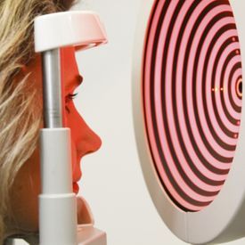 Hornhauttopografie - Augenarztpraxis am Stampfenbachplatz - Zürich