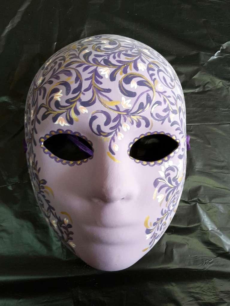 Atelier Guigue, 75003 Paris. Masque