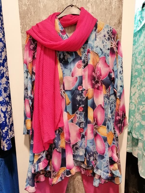 Kleidungsstücke für Frauen