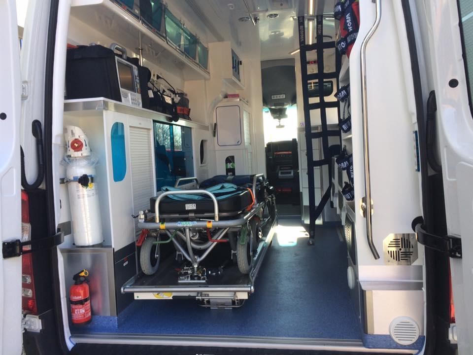intérieur d'une ambulance