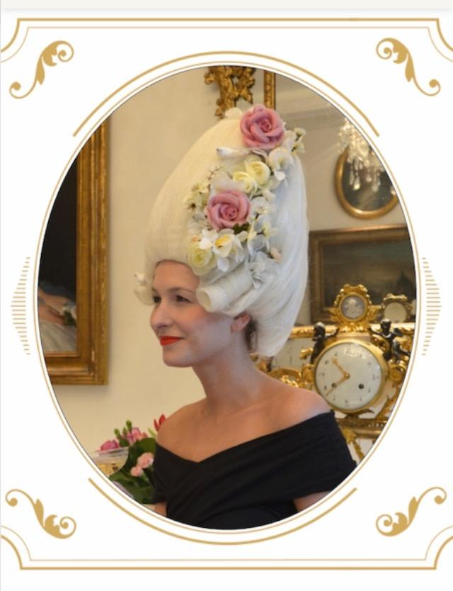 Perruques avec fleurs fraîches