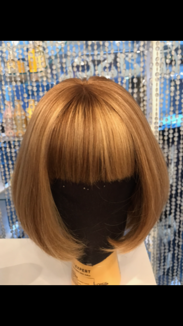 Perruques médicales à frange de face