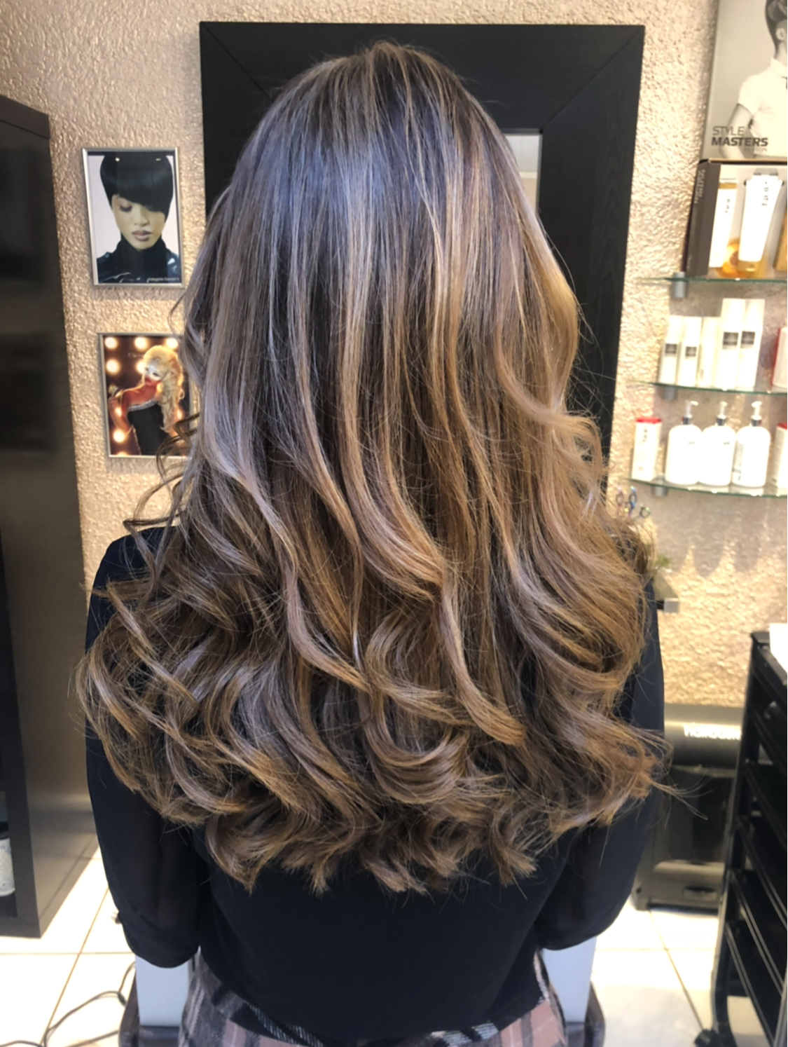 Haaverlängerung und Farbe - Coiffeure Passione