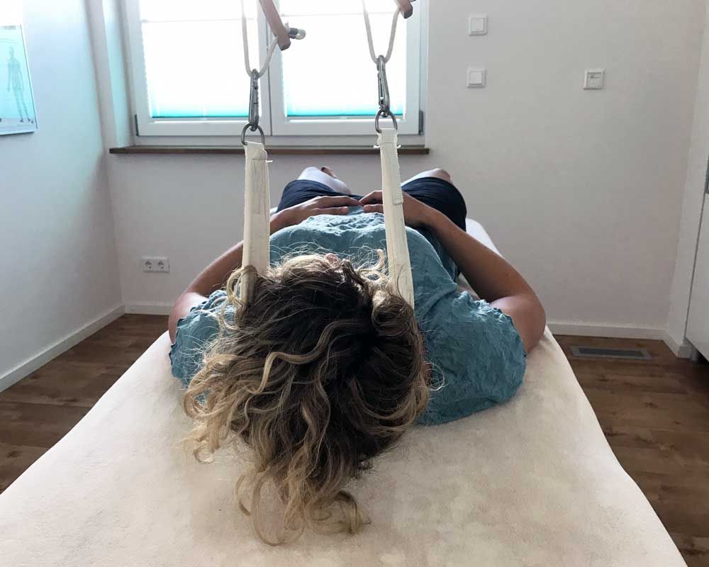 Physiotherapie Nätscher, Leistungen, Friedrichsdorf, Ortsteil Köppern, therapeutische Anwendungen, Bobath, Gerät, PNF, Propriocetive Neuromuskuläre FazilitationMassage, Kinesio Tape, Elektro, Erwachsene, gesundheitliche Maßnahmen, Krankengymnastik, Physiotherapie, Manuelle Lymphdrainage, Komplexe Physikalische Entstauungstherapie, Kälte, heiße Rolle, Schlingentisch, Wärmetherapie