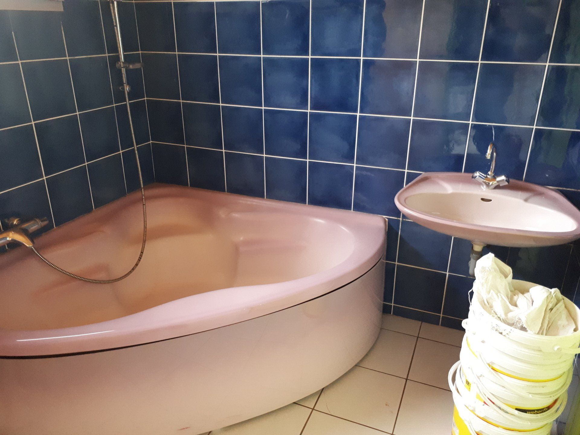 Salle de bains avant travaux