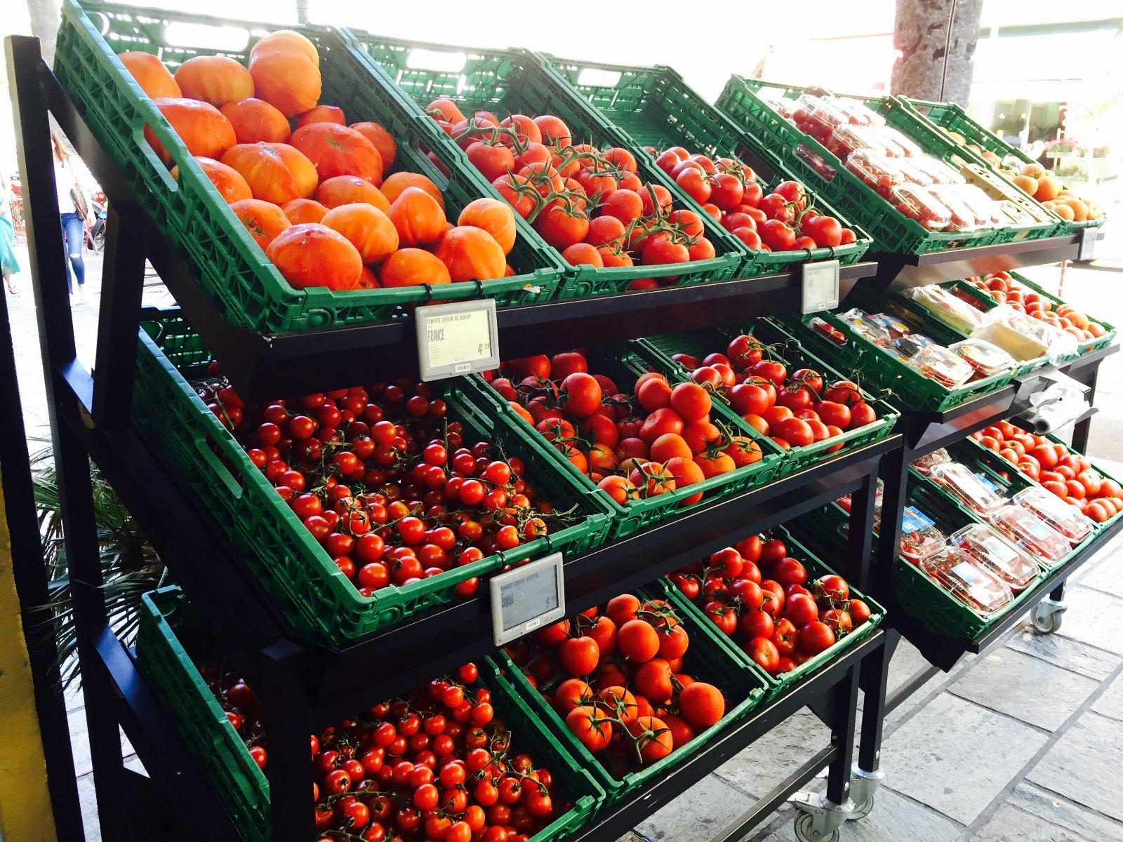 Stand de fruits extérieur
