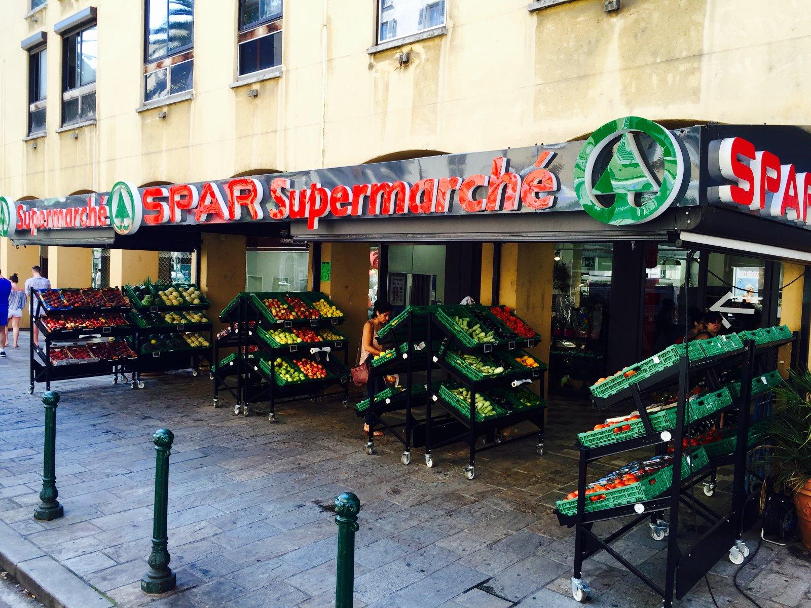 Devanture du magasin