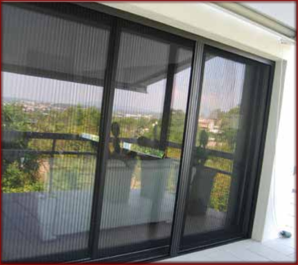 Moustiquaire plissée