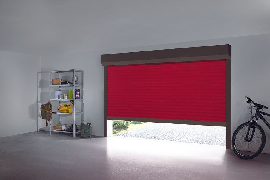 engadine-enroulable-rouge-ambiance engadine-enroulable-rouge-ambiance