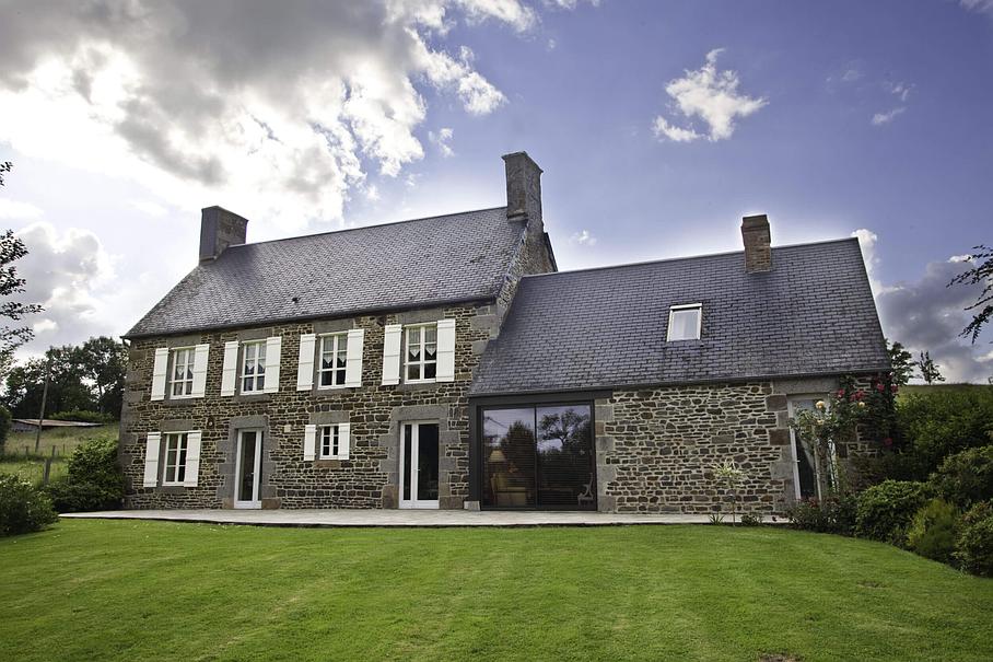 5639cf287d70457680fde7235da0e1ad