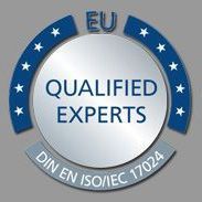 Es handelt sich um eine Plakette mit der Aufschrift „Qualifizierte Experten“.