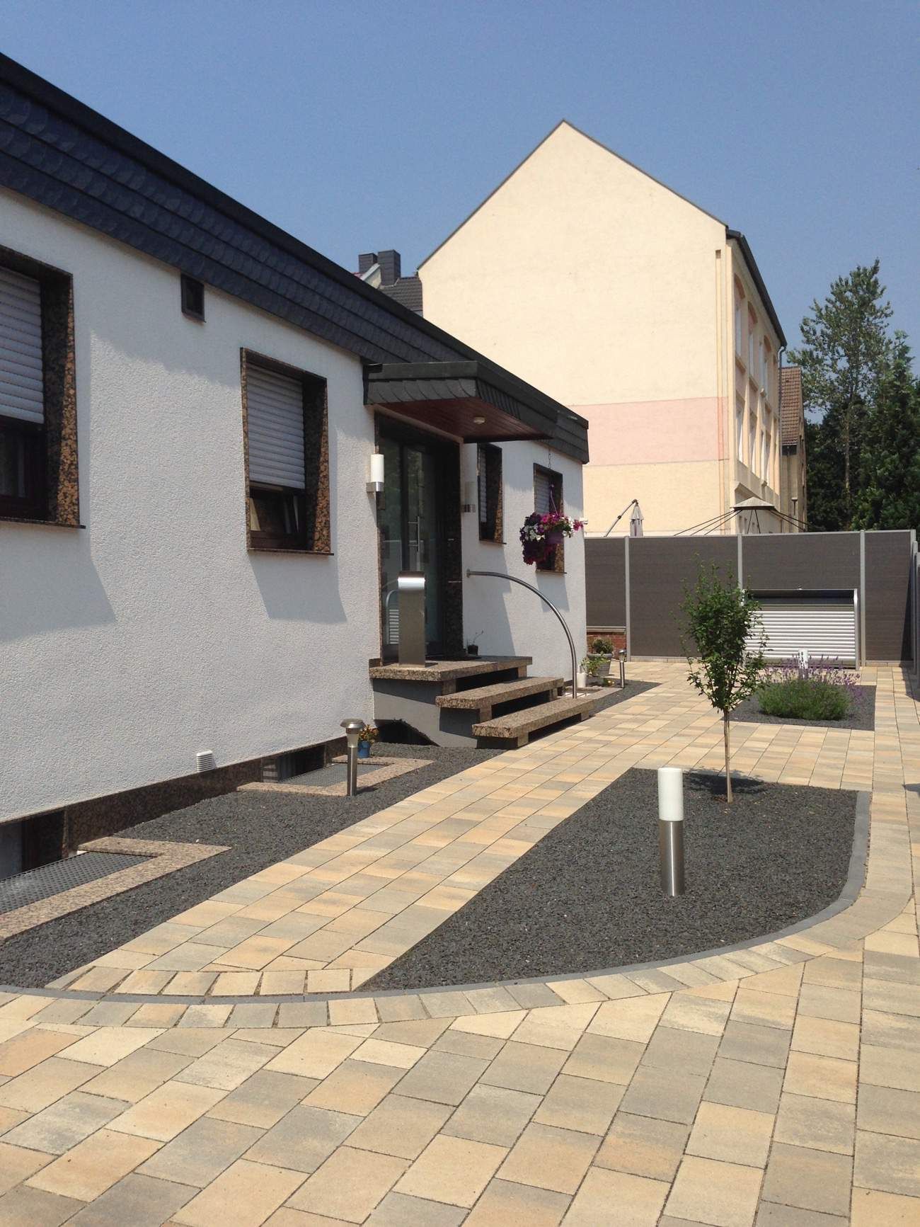 Pension Hauseingang Ansicht 3