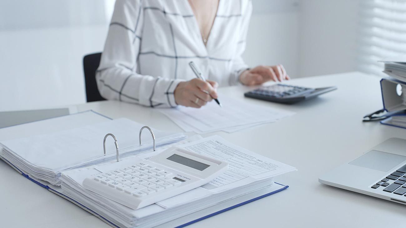 Control de la información financiera de un negocio
