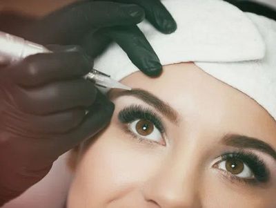 Micropigmentación de cejas