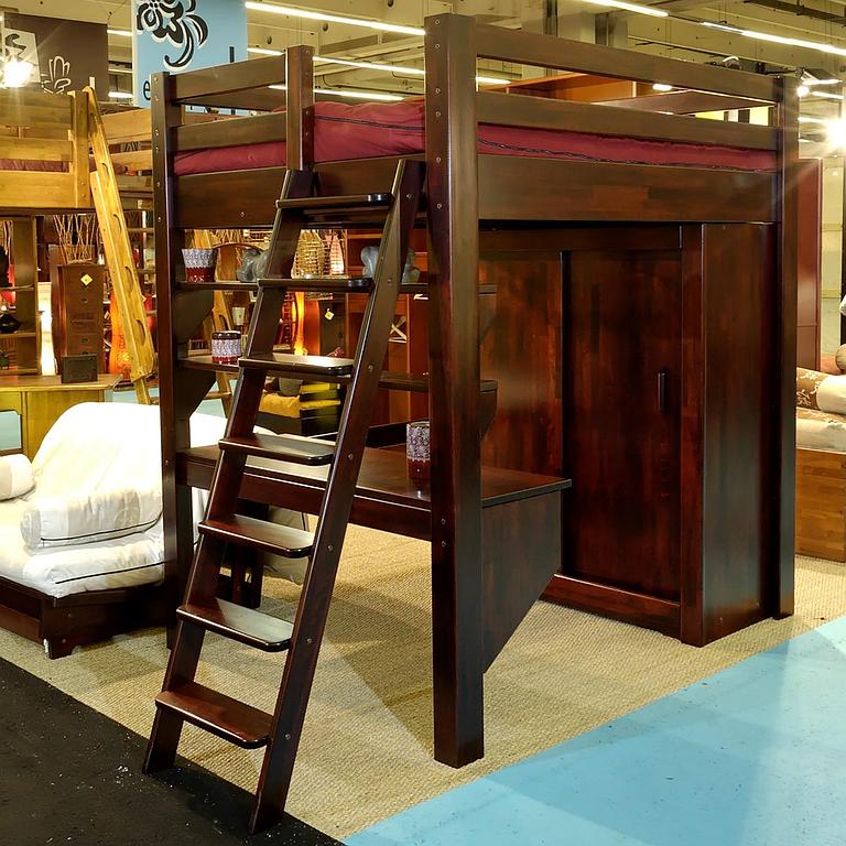 Lit superposé et coin placard bureau