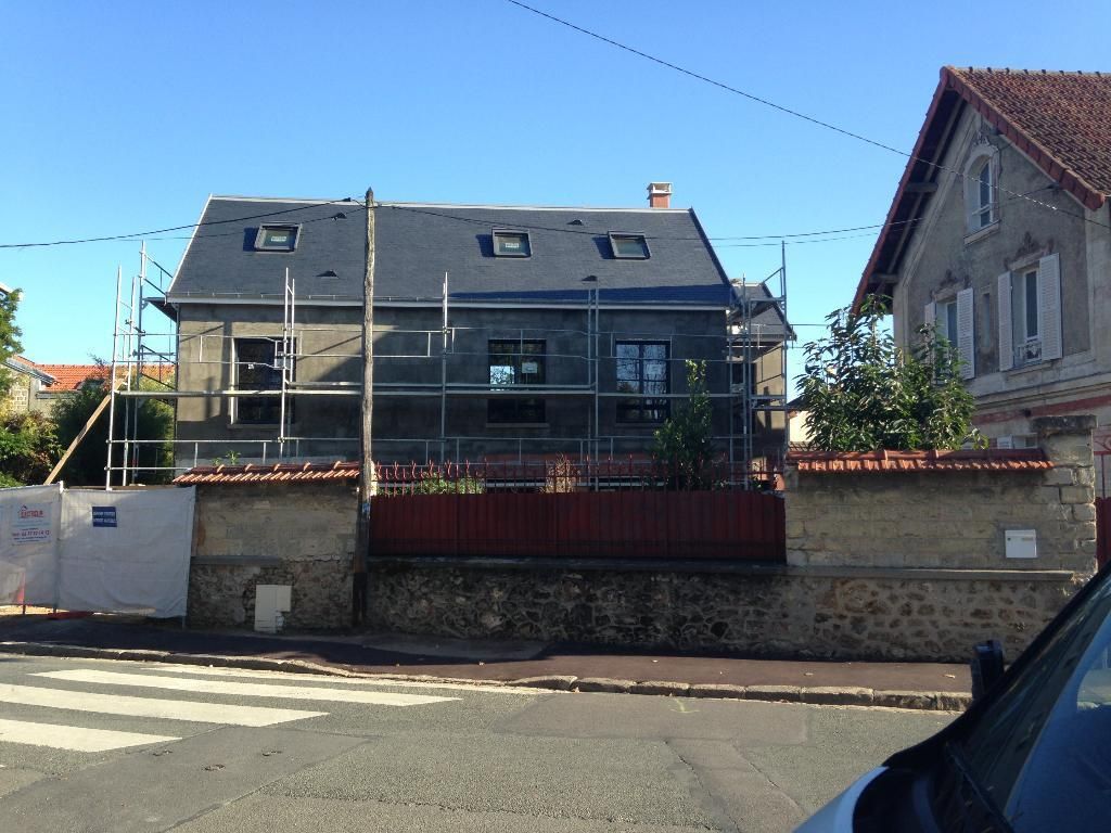 Nouvelle construction avec extension et rénovation