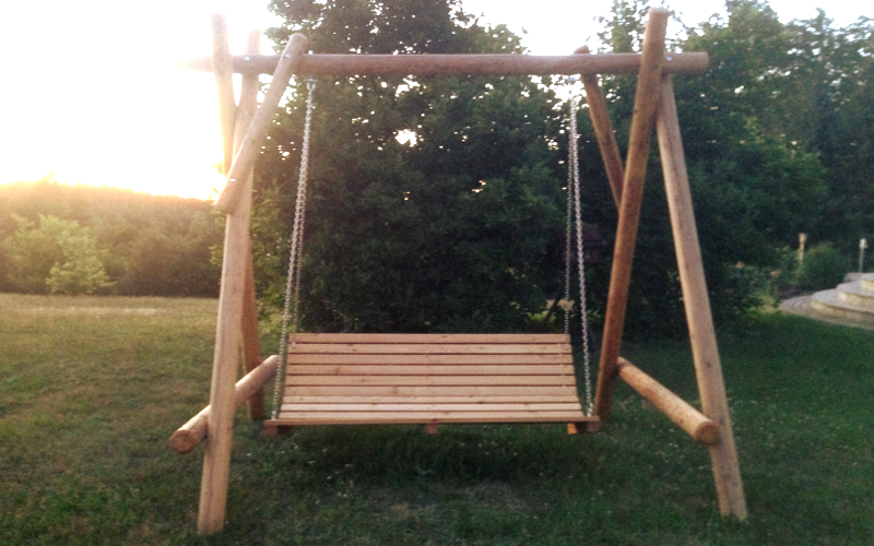 Hollywoodschaukel aus Holz