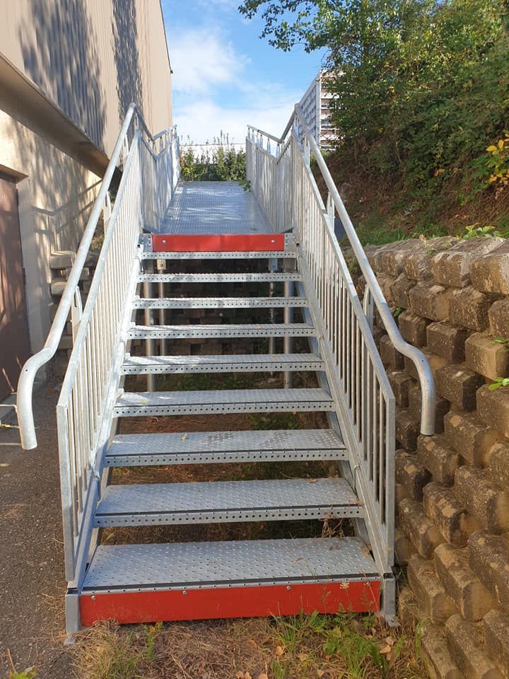 Escalier extérieur en alu