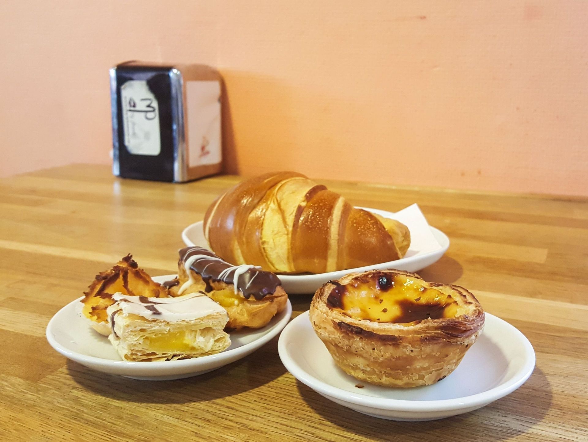 Croissant et pâtisserie portugais en Suisse - Bessa