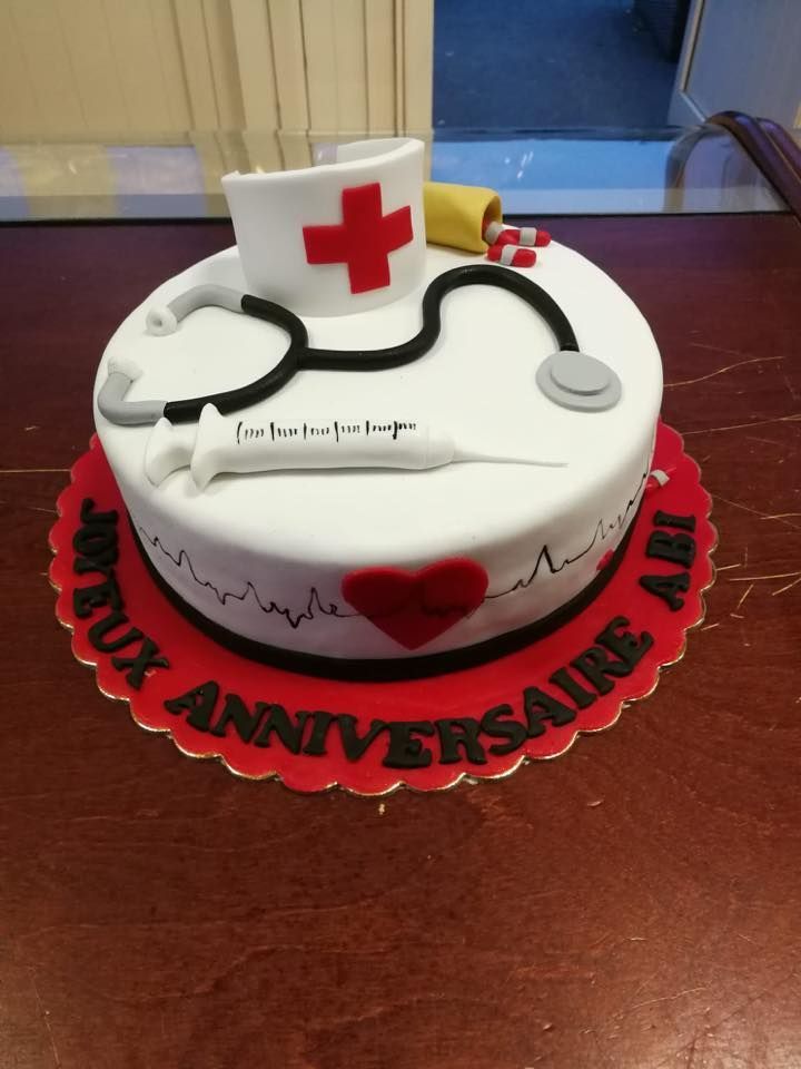 Gâteau d'anniversaire décoré enfant - Bessa