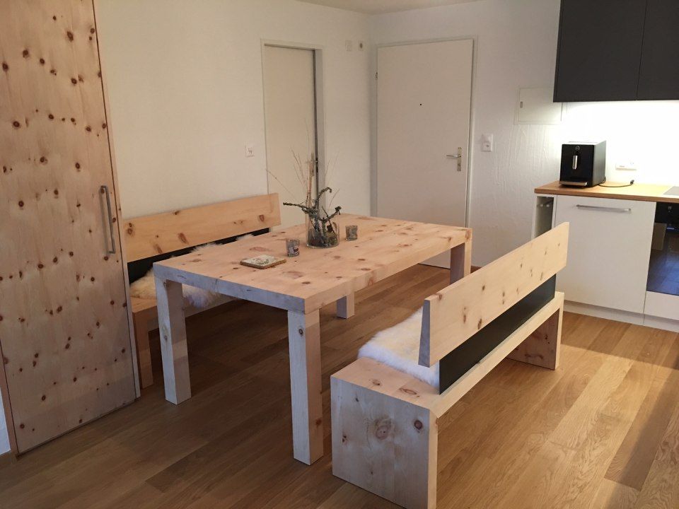 Laurent SA Falegnamaria Esstisch und Küchentisch