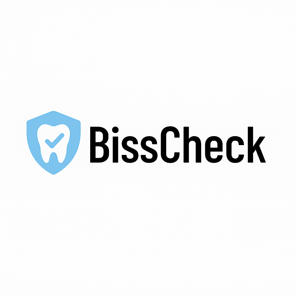 Logo von BissCheck, einem Zahnarztservice mit einem blauen Schild und einem Zahnsymbol mit einem Häkchen. Schwarzer Text.