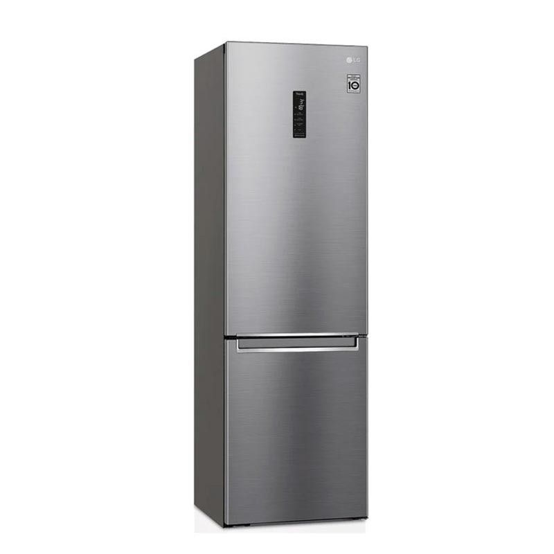 Un refrigerador-congelador de acero inoxidable está sobre una superficie blanca.