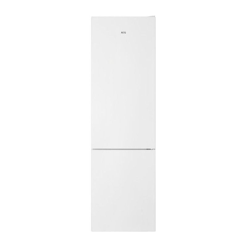 Un frigorífico-congelador blanco sobre un fondo blanco.