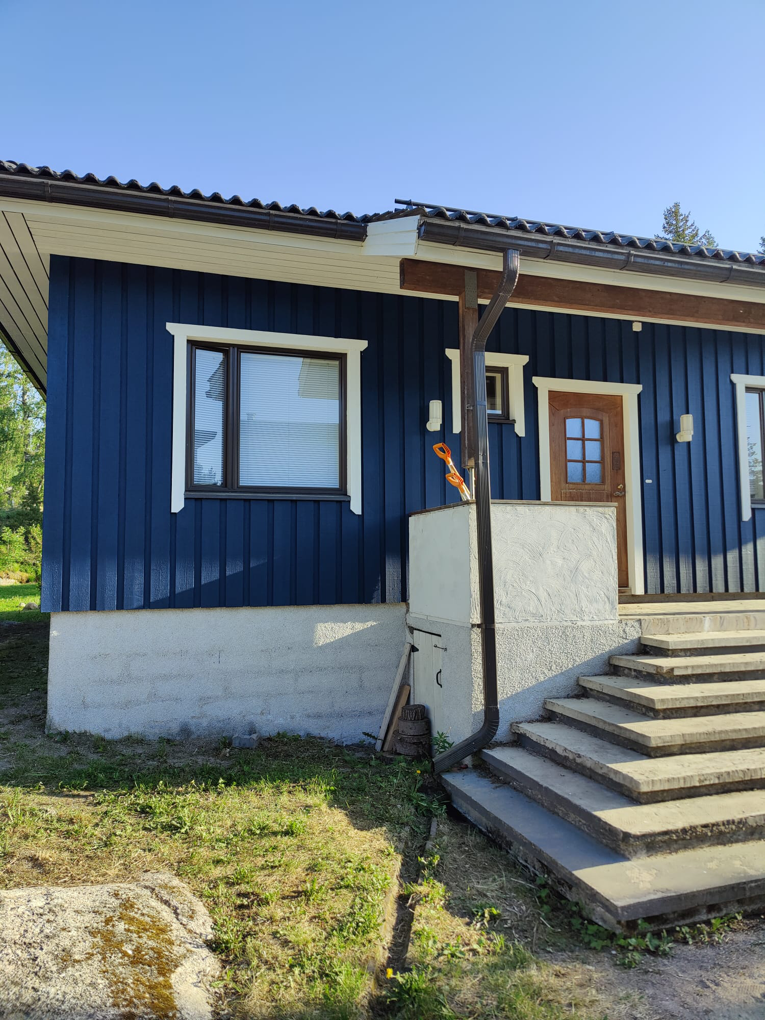 Ulkomaalaus Järvenpää