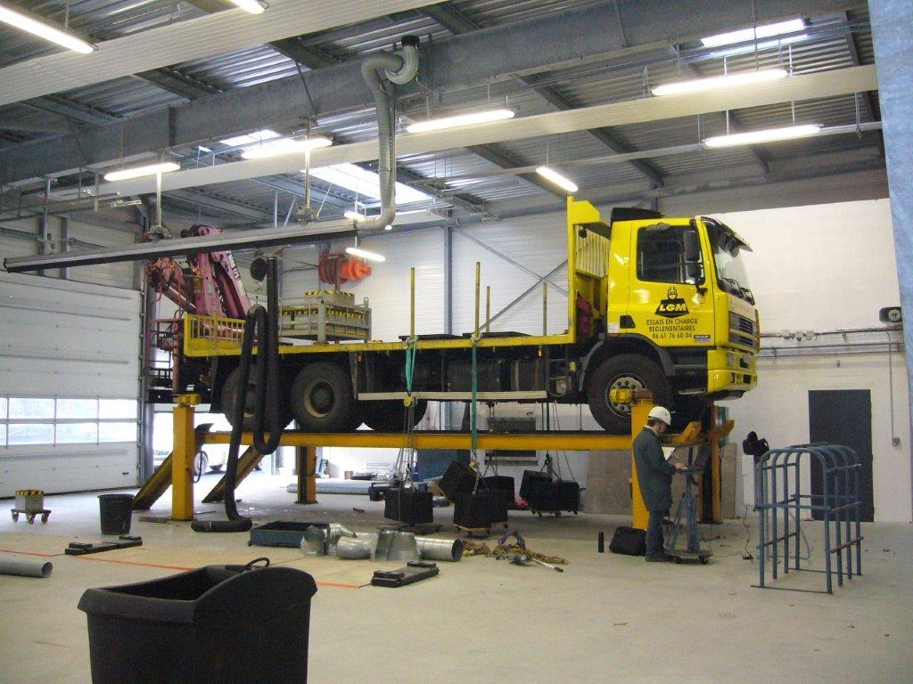 Mise en chage pont pour camion