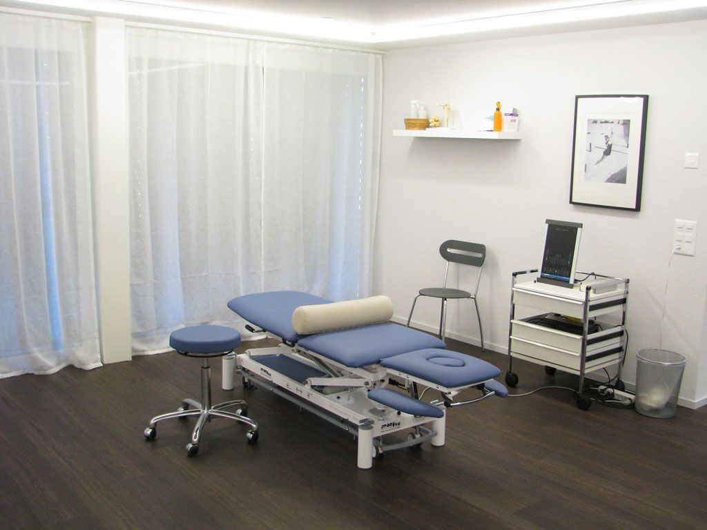Behandlungszimmer 1 - Physio-Praxis Feytons - Täuffelen