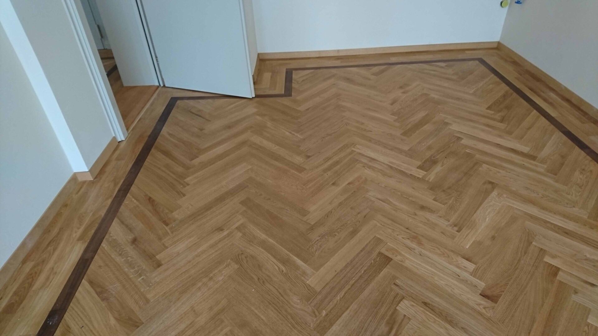 Parkett Fischgrät Zimmer - Andreas Schumacher Teppiche und Bodenbeläge - Watt