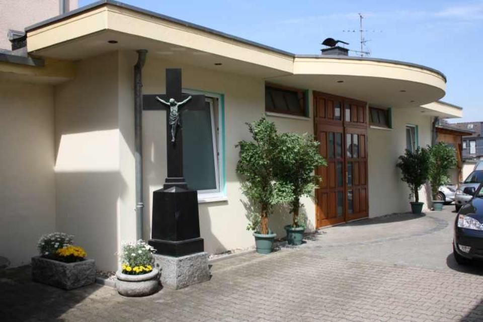 Außenansicht der Karl und Peter Kreuer GbR