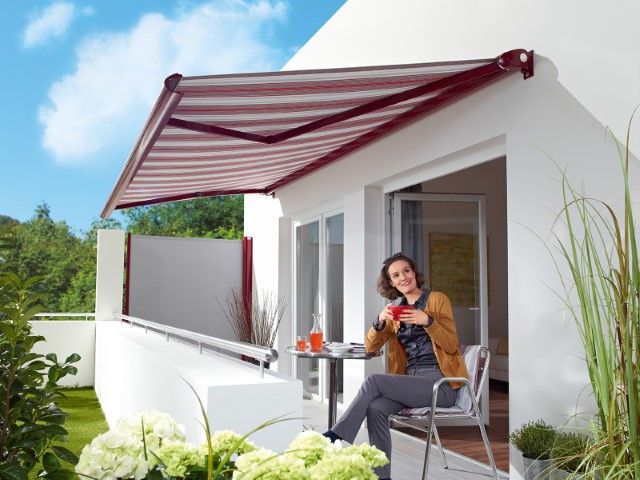 Haus mit hochwertiger Markise