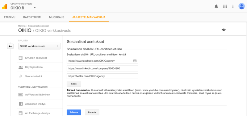 Google Cloud -konsolisivu, jolla on lomake pilvi-SQL-instanssin luomiseksi, vasemmalla oleva navigointivalikko ja sininen Luo-painike