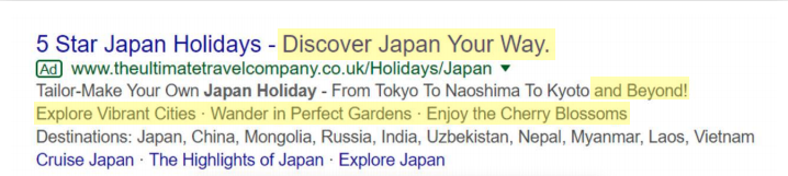 Matkatoimiston mainos Star Japan Holidaysille, jossa on keltainen teksti ja pieni lentokonekuvake.