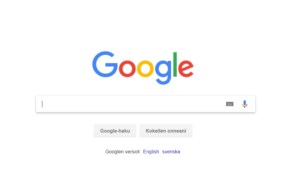 Googlen etusivu hakupalkilla, Google-logolla ja kielilinkeillä
