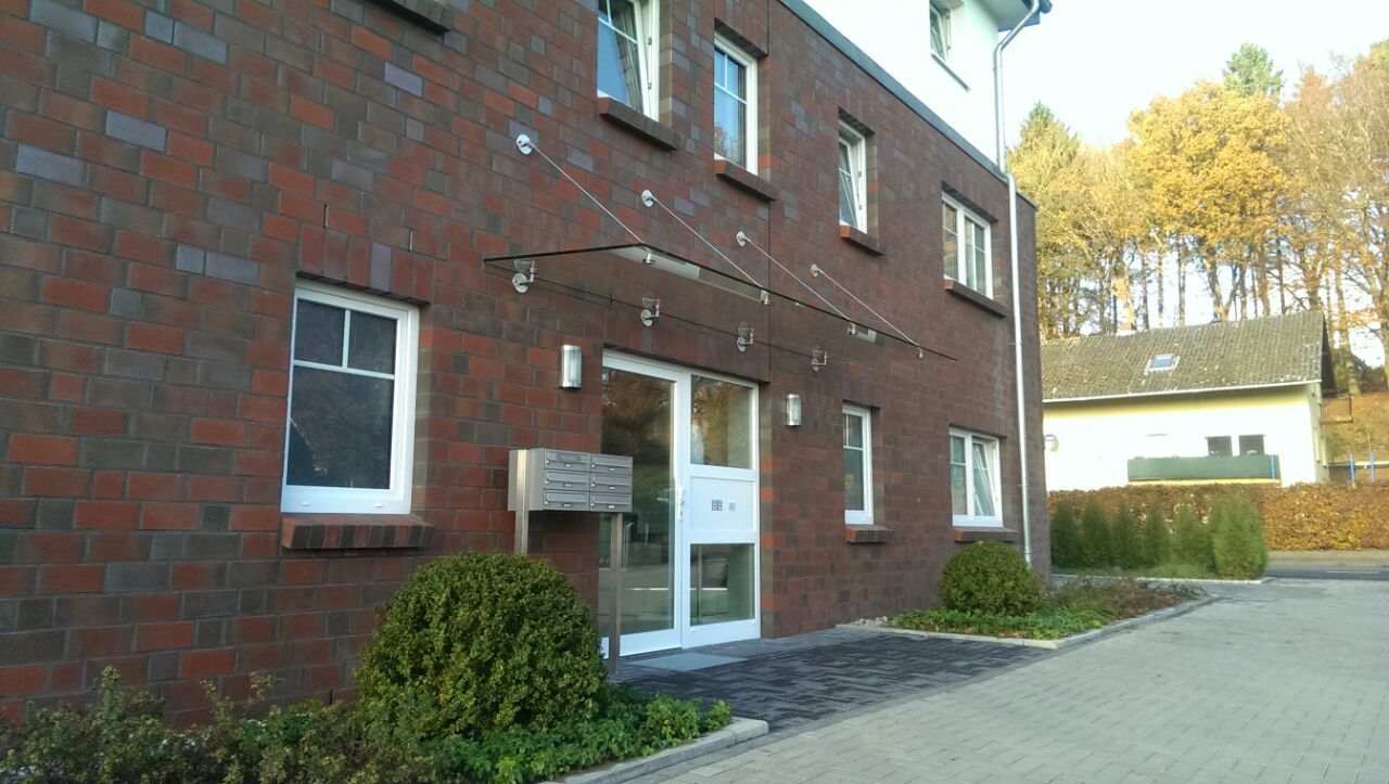Glasvordach 1