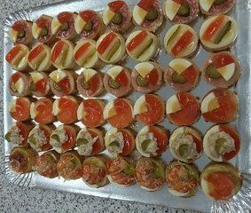 galerie-photos-mini-canapes-la-ronde-des-pains-collaud-sarl-les-charbonnieres-les-bioux-le-sentier