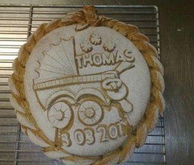 galerie-photos-pain-decore-pour-bapteme-la-ronde-des-pains-collaud-sarl-les-charbonnieres-les-bioux-le-sentier