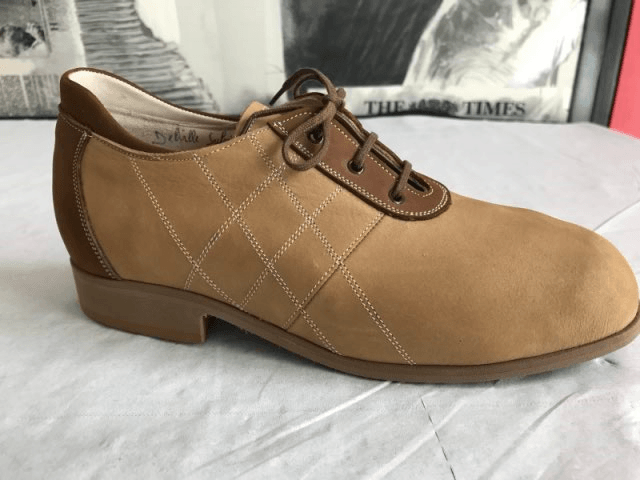 Soulier camel et marron avec petit talon