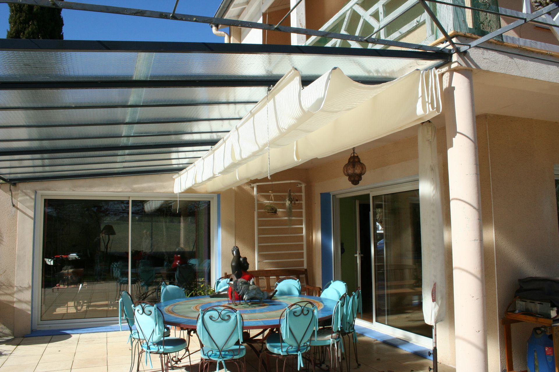 structure métallique pergolas fermée