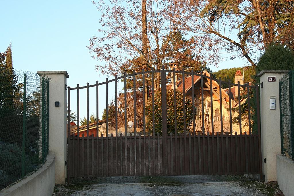 Portailsen fer marron