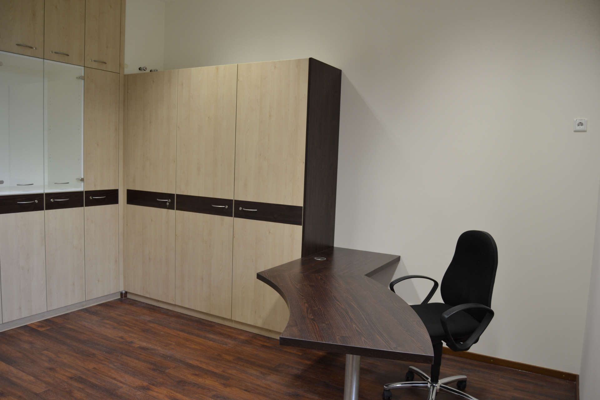 Büromöbel