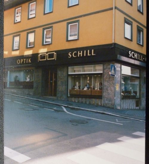 Historisches Gebäuder der Optik Schill in Schwäbisch Hall.