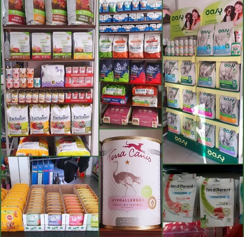 espositori con cibo per cani - Amico Mio di Braga